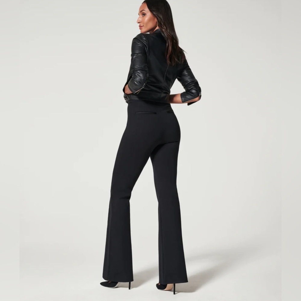 SPANX The Perfect Pant, Hi-Rise Flare size Large